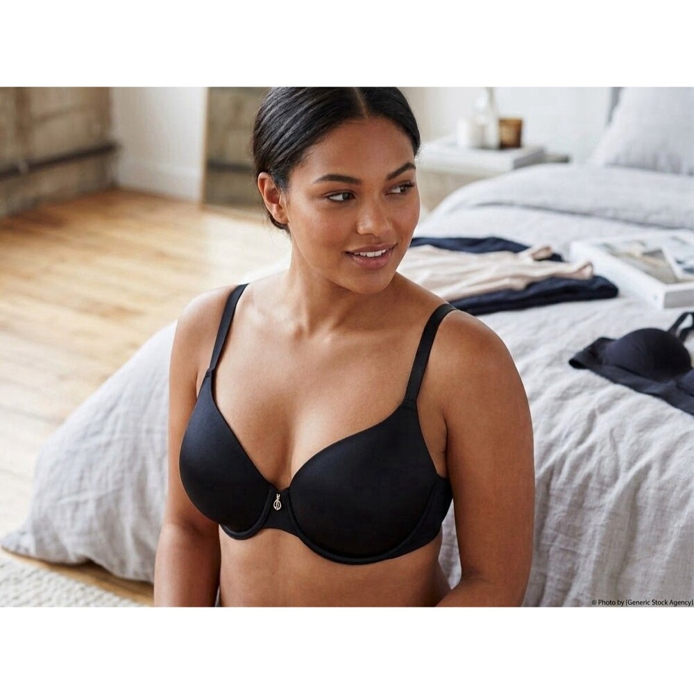 Body by Victoria Lightly Lined Full-Coverage Bra - Smooth | Black NEW